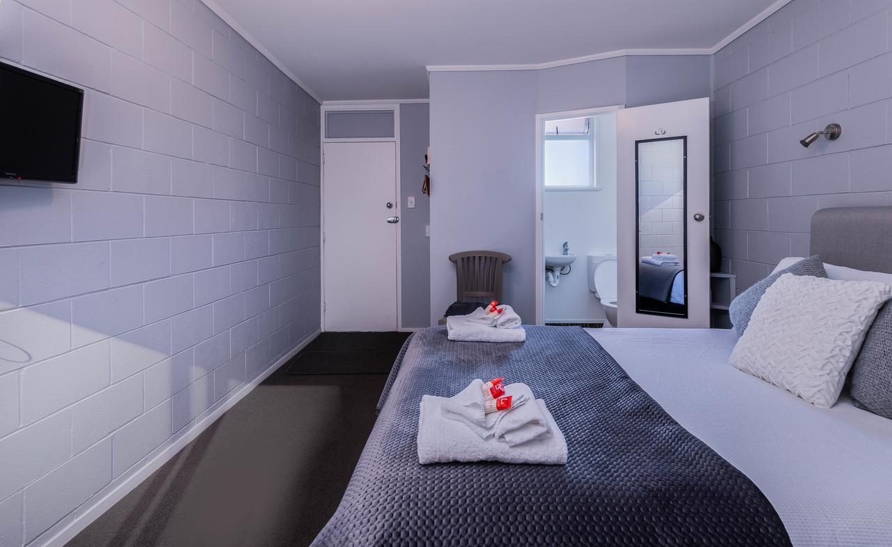 Waihi Beach Hotel Exterior foto